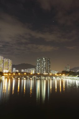 Gün batımı görünümü Şing Mun Nehri