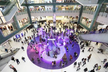 Yeni şehir Plaza alışveriş merkezi dekorasyonu. 
