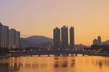 Şing Mun Nehri, gün batımı görünümü