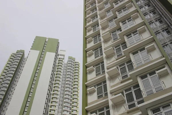 Edificio de fachada de rascacielos en 2016 — Foto de Stock