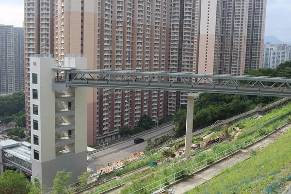 Ponte pedonale della città a Sau Mau Ping — Foto Stock