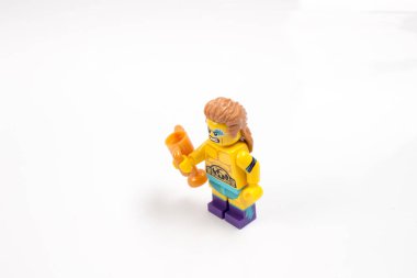  LEGO inşaat oyuncak popüler bir çizgidir