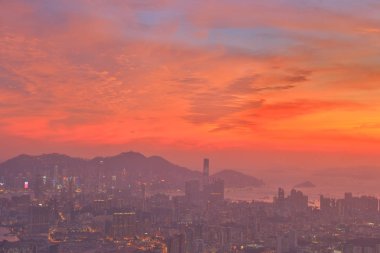 Hong Kong Kowloon ayında en yüksek görüldüğü gibi