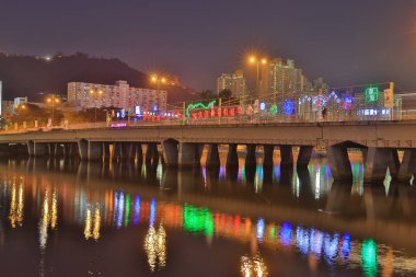  Sha Tin şenlikli aydınlatma River