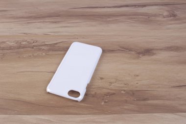 Ahşap arka plan akıllı telefon için durum