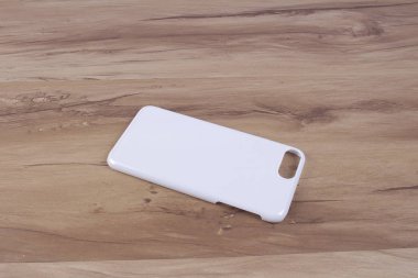 Ahşap arka plan akıllı telefon için durum