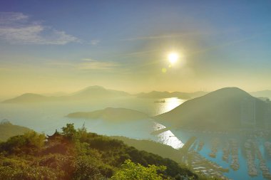 Aberdeen tayfun sığınak gün batımında