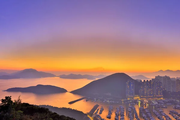 Ciudad de Hong Kong Aberdeen área puesta de sol — Foto de Stock