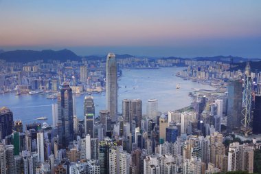 Hong Kong manzarası görünümünden zirve.