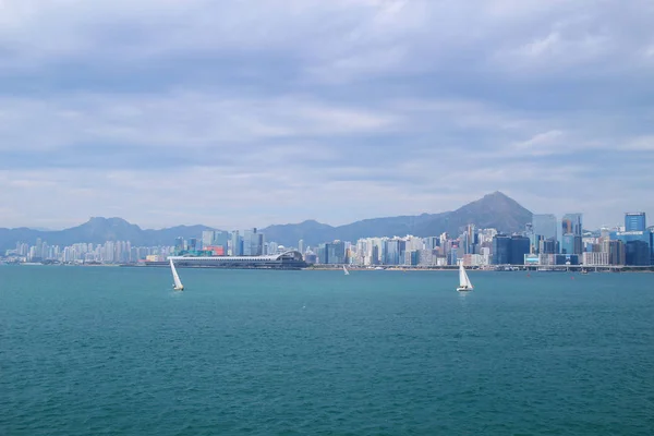 Quarry Bay view Kowloon yan — Stok fotoğraf