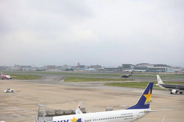 Em Fukuoka Voos Domésticos Aeroporto — Fotografia de Stock