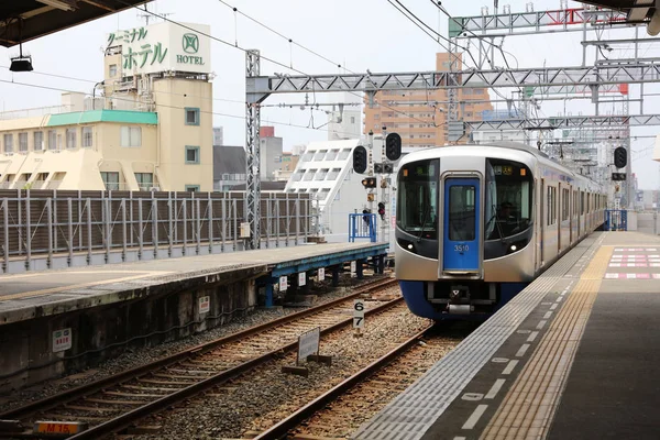 Le chemin de fer de Nishitetsu à fukuoka — Photo