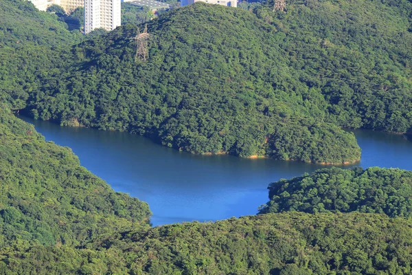 Het land park en Aberdeen Reservoir — Stockfoto