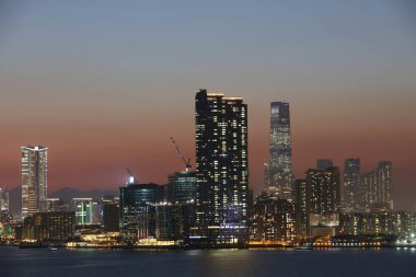 Hung Hom, Hong Kong'da günbatımı
