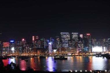  Kwun Tong tayfun barınak gece görünümü