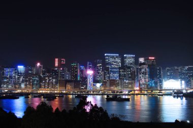  Kwun Tong tayfun barınak gece görünümü