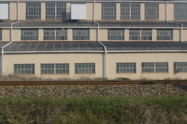 Şehirde bulunan normal Japon ev