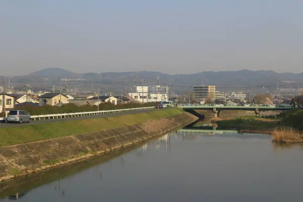 奈良県に大阪の外の景色を鉄道します。 — ストック写真