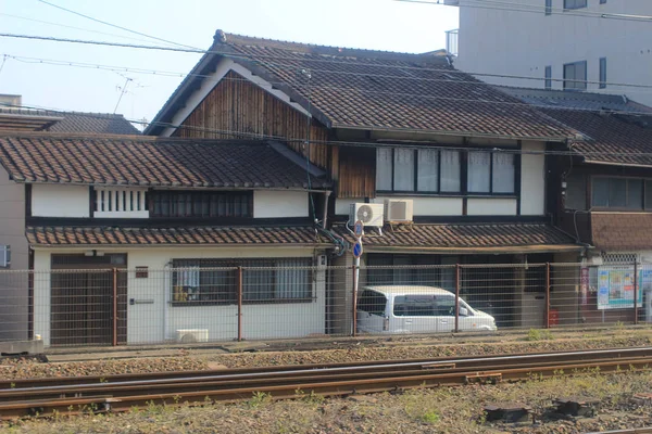 市内にある日本の普通の家 — ストック写真