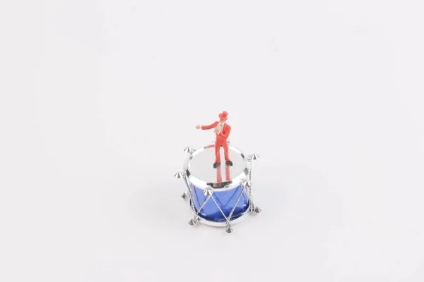 Le plaisir de la figure dans le monde miniature — Photo