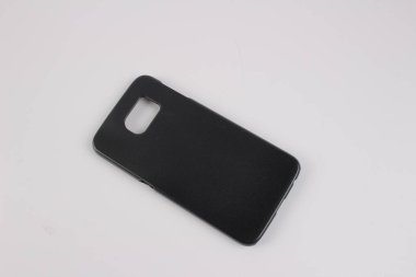 Beyaz arka plan üzerinde akıllı telefon için plastik kasa