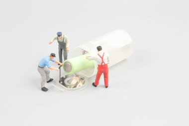 mini takım eski pilleri geri dönüşüm. 