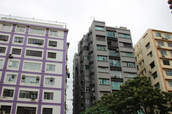 Kelas menengah rumah apartemen kowloon kota — Stok Foto