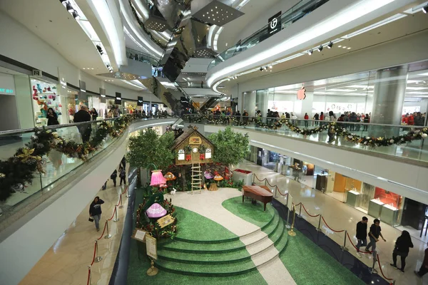 Karácsonyfa a mall-2016 — Stock Fotó