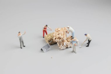 Mini çalışan kesim gevrek pirinç tedavi çubuk