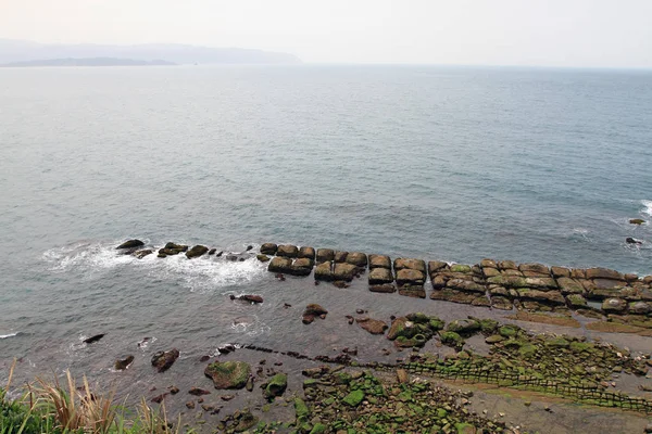 Gorila rock and arch rock en Yehliu Geopark, Taiwán . — Foto de Stock