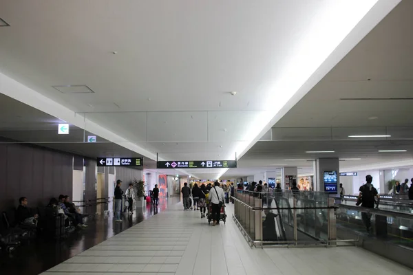 Vnitřní pohled na New Chitose Letištĕ, největší letiště — Stock fotografie