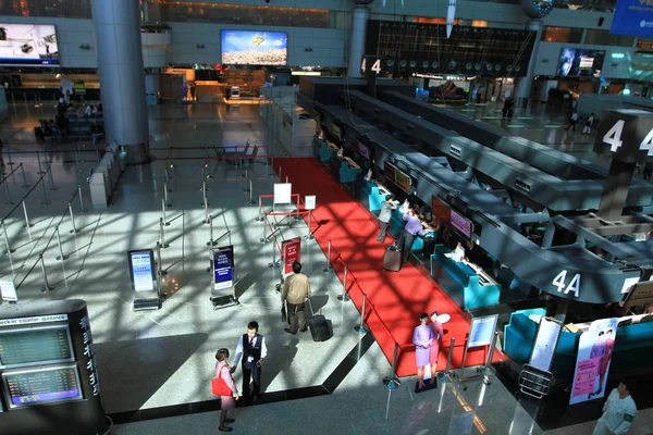 Check-in Schalter im taipei taoyuan city airport — Stockfoto