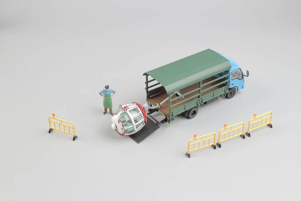 Mini figuur met kabelbaan op de site — Stockfoto