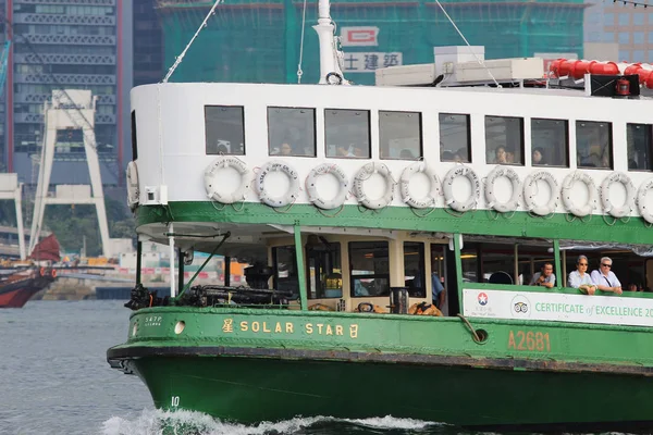 Star Ferry Boat en el puerto de Hong Kong — Foto de Stock
