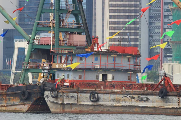 Hk Ponton im Viktoria-Hafen — Stockfoto