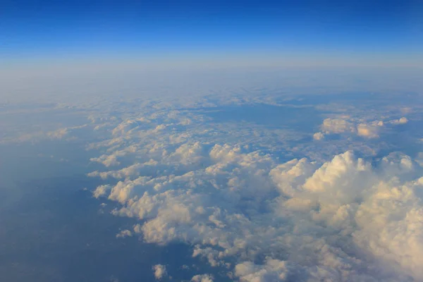 雰囲気 - 空と雲の背景 — ストック写真