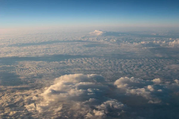 雰囲気 - 空と雲の背景 — ストック写真