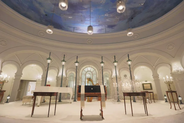 Sala de banquetes de boda de lujo en el Museo Snow Crysal — Foto de Stock