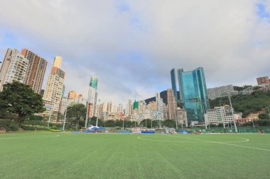 mutlu vadi alan manzaralı oyun yere