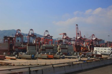 kapsayıcılar içinde hong kong kwai chung konteyner terminali