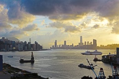 Kwun Tong Tsai Wan 2017 hk