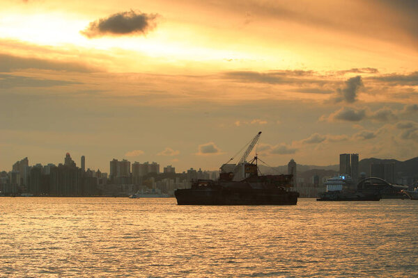 Лэй Юэ Мун, вид Гонконга
