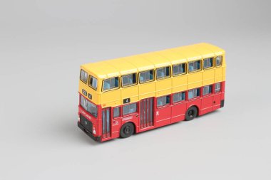 hong kong otobüs izole oyuncakları