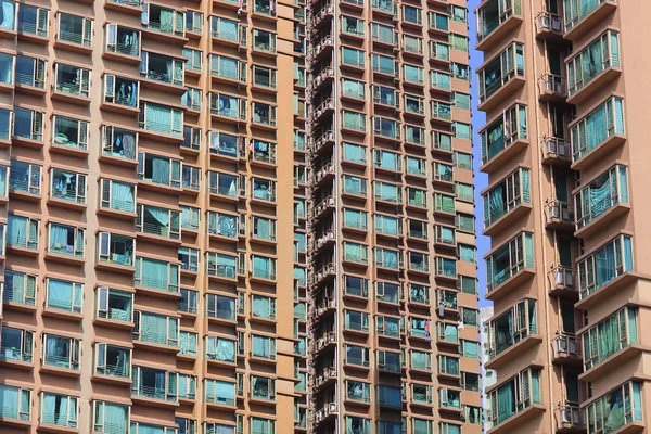Immeubles d'appartements dans un quartier résidentiel — Photo