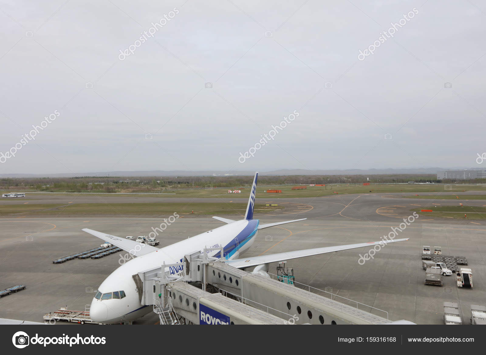 airport landing strips Airport landing strips