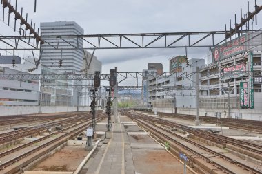  Demiryolu tren durağı Hokkaido, Japonya Sapporo istasyonunda.