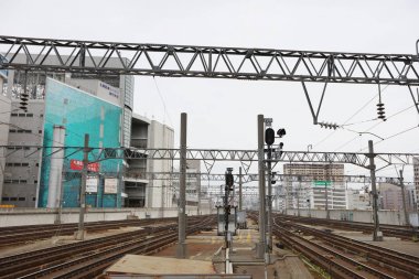  Demiryolu tren durağı Hokkaido, Japonya Sapporo istasyonunda.