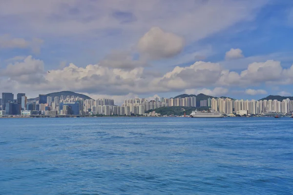 Viktorya Limanı ve kowloon görünümü doğusunda — Stok fotoğraf