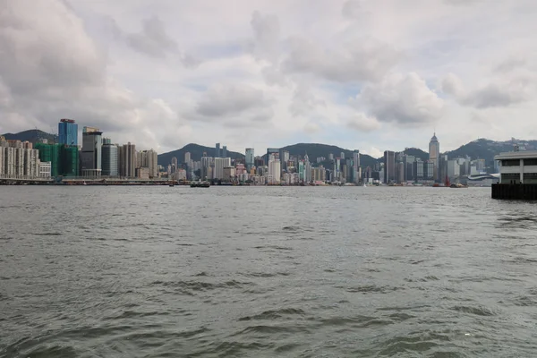 Ferry view of  Victoria Harbor kowloon and hk — Stock Photo, Image