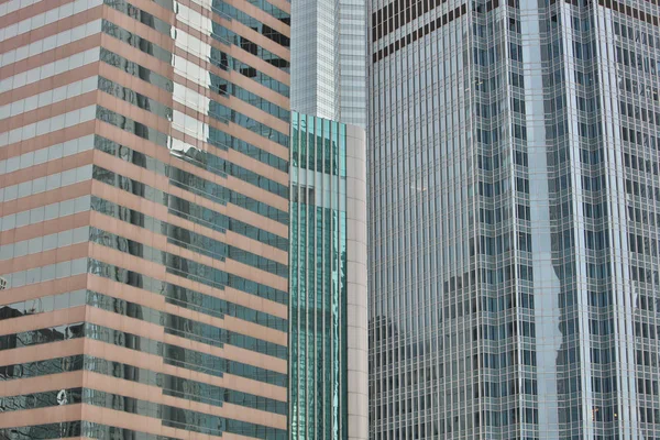 Die syscrapers im zentralen hk tagsüber — Stockfoto
